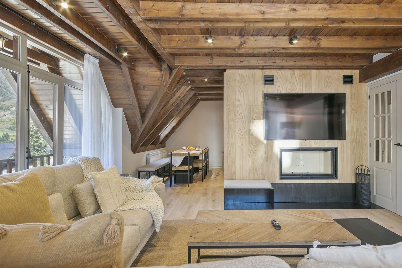 Luderna - Duplex Aiguamog Lejlighed Arties Eksteriør billede